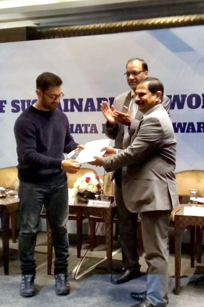 जिला सिरमौर को भारत सरकार ने पाॅलीथीन के बेहतर निष्पादन के लिए किया सम्मानित