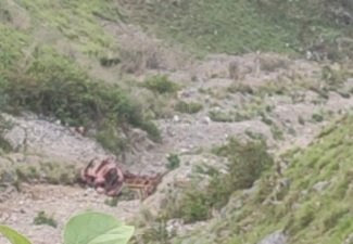 छ: बेटियों का बाप और गर्भवती पत्नी का सुहाग उजाड़ गई खूनी सड़क