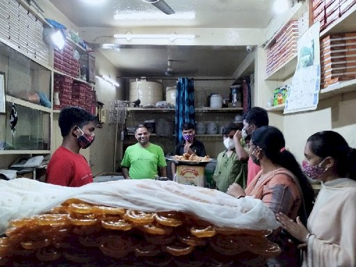 चाइल्ड लाइन सिरमौर की टीम ने नाहन में बाल मजदूरी के मद्देनजर किया औचक निरीक्षण