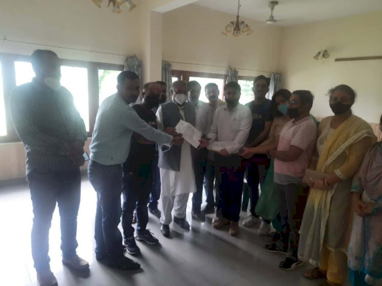 अनुबंध कर्मचारियों को प्रथम नियुक्ति से मिले वरिष्ठता का लाभ , ऊर्जा मंत्री से मिले कर्मी