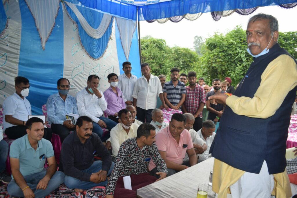 पांवटा वि0स0 की पांच पंचायतों में 7 करोड़ 50 लाख की लागत से स्थापित होंगे 16 ट्यूबवेल – ऊर्जा मंत्री