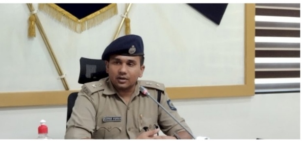 शिलाई पुलिस ने टिम्बी में 258 शराब की बोतलें पकड़ी