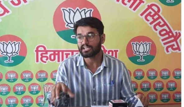 कड़े शब्दों में सुक्खु सरकार पर किया हमला विनय छिंटा ने