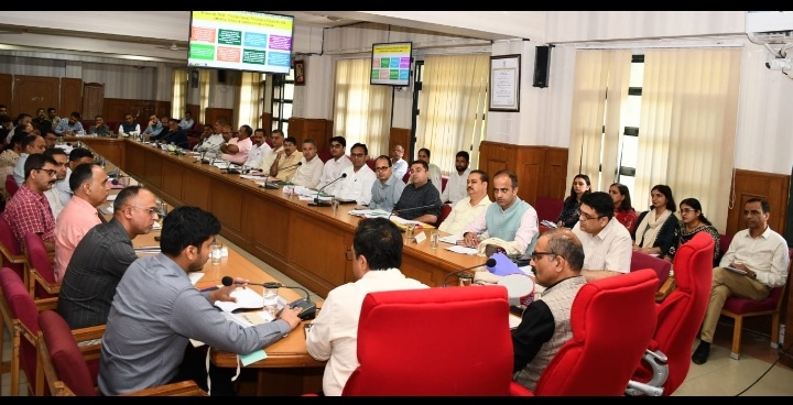 आपदा से होने वाले नुकसान को कम करने के लिए व्यक्ति का प्रशिक्षित होना आवश्यक – दीपक राठौर