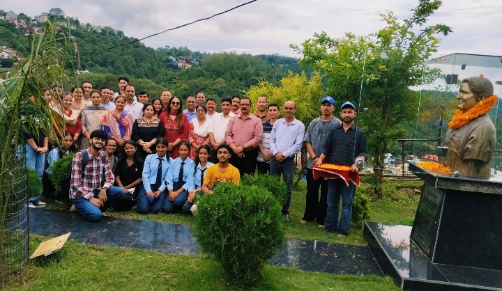 राजकीय स्नातकोत्तर महाविद्यालय, नाहन में डॉ. वाई.एस. परमार की जयंती श्रद्धापूर्वक मनाई।