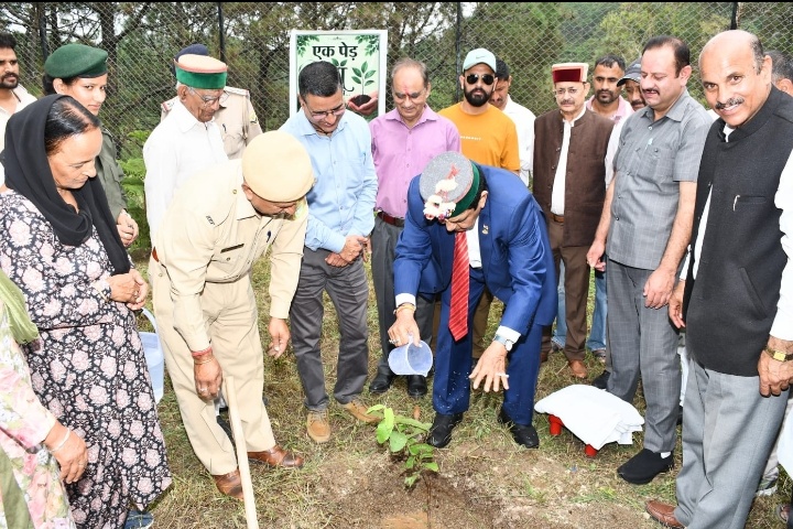 समाज और प्रदेश के विकास में पेंशनरों एवं वरिष्ठ नागरिकों का योगदान अत्यंत महत्वपूर्ण – डॉ. शांडिल