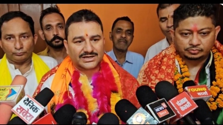 नाहन में लोक जनशक्ति पार्टी की धमाकेदार एंट्री के शक्ति प्रदर्शन से भाजपा-कांग्रेस में बढ़ी सियासी हलचल