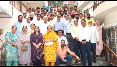 योजनाओं के कार्यान्वयन तथा जनसमस्याओं के समाधान में पंचायत प्रतिनिधि की भूमिका महत्वपूर्ण – मनमोहन शर्मा