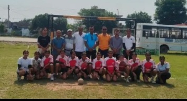 कोटड़ी व्यास की बेटियां हैंडबॉल में बनी सिरमौर चैंपियन