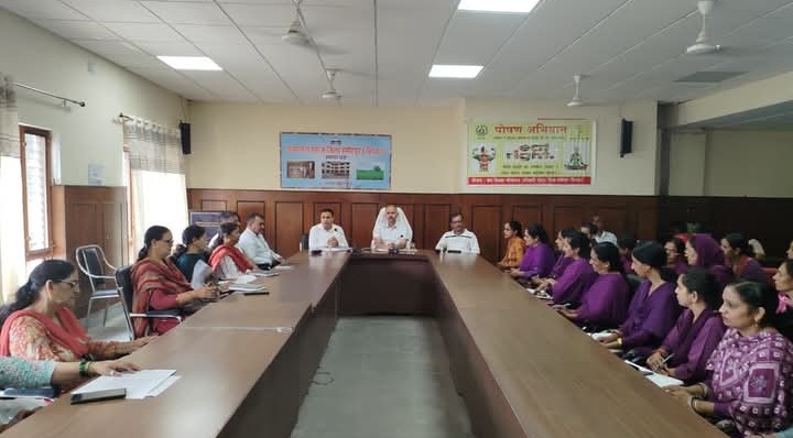 कुपोषित बच्चों के स्वास्थ्य की करें नियमित निगरानी : एसडीएम