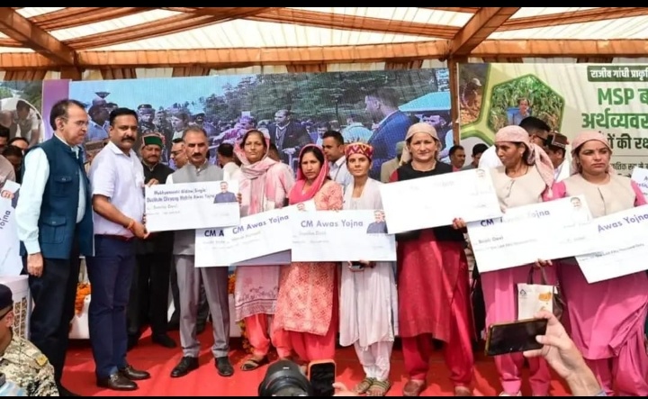 जिला सिरमौर में श्रमिक कल्याण योजनाओं का प्रभावी क्रियान्वयन किया जा रहा सुनिश्चित : नरदेव सिंह कंवर